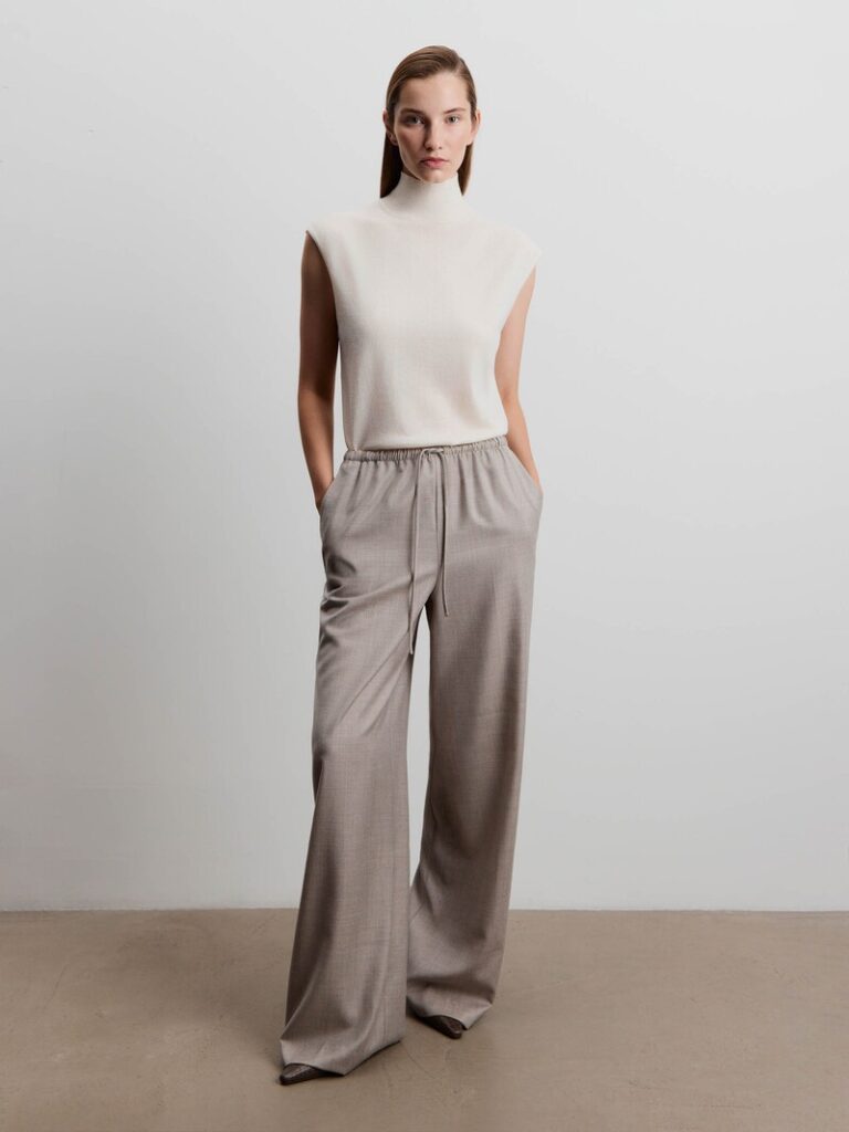 Брюки из тонкой шерсти