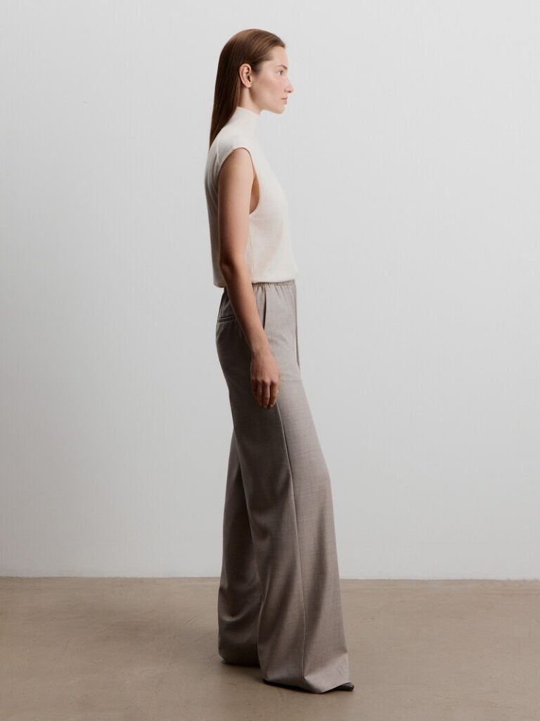 Брюки из тонкой шерсти